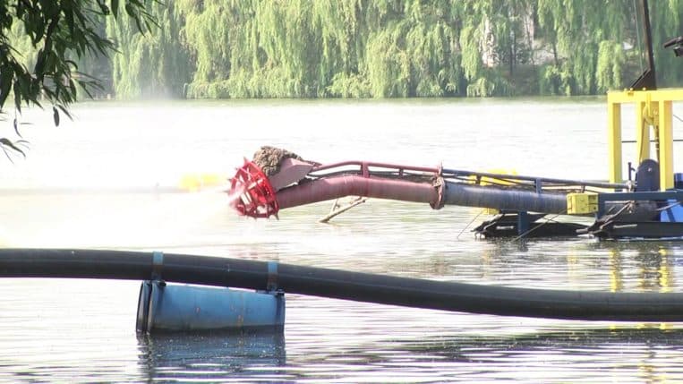 Cleaning of the Southern Bug in Vinnitsa started from the place of water intake 3