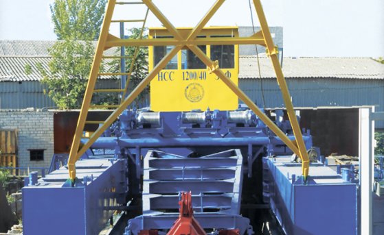 Produced two dredgers HCC 1200-40-F-E for the sludge extraction 